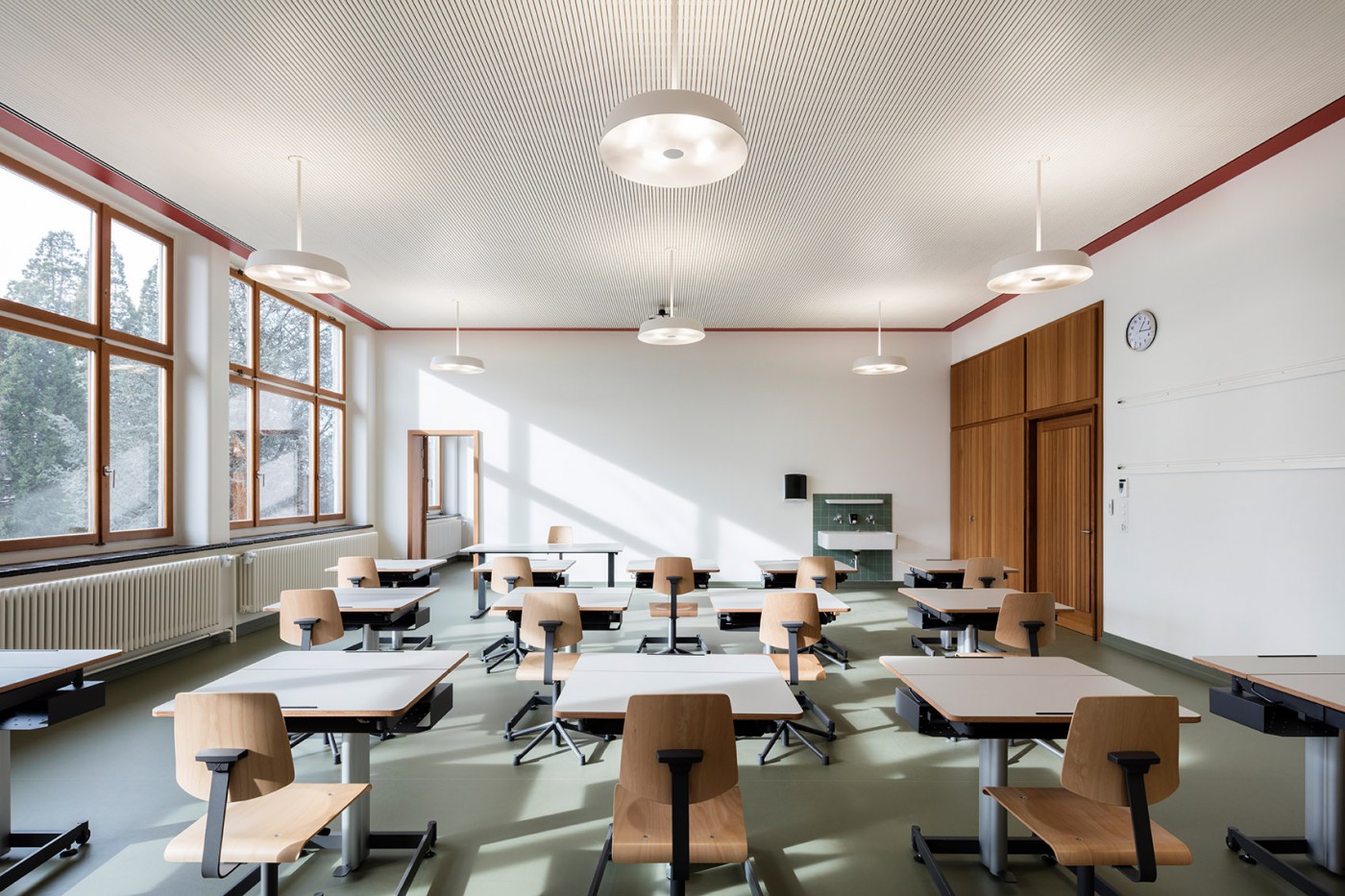 Schulanlage Felsberg Schulhaus MJH